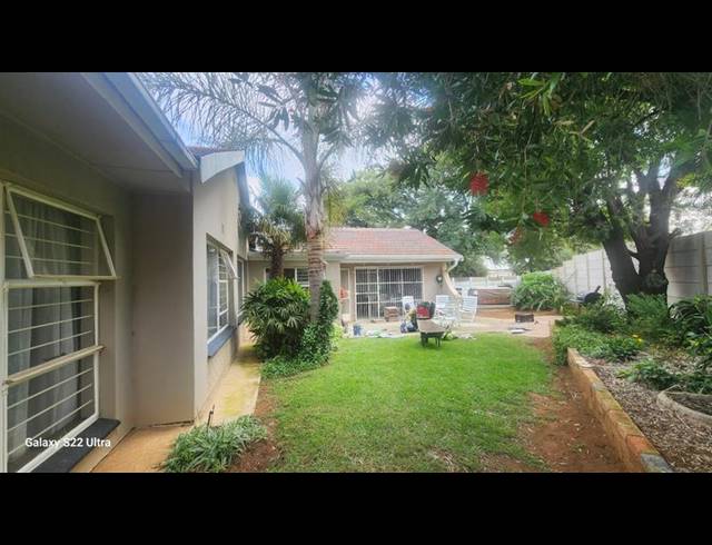 3 BEDROOM PROPERTY TO RENT IN GREENHILLS